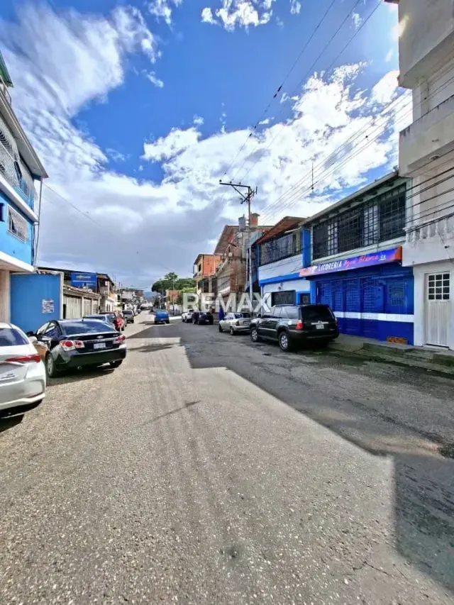 Se vende Casa doble propósito en Carrera 5 entre calle 12 y 13 Tariba - 3