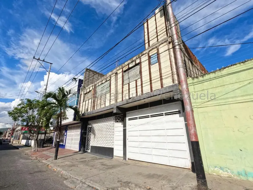 Casa (Multipes Niveles) en Venta en Centro, Lara