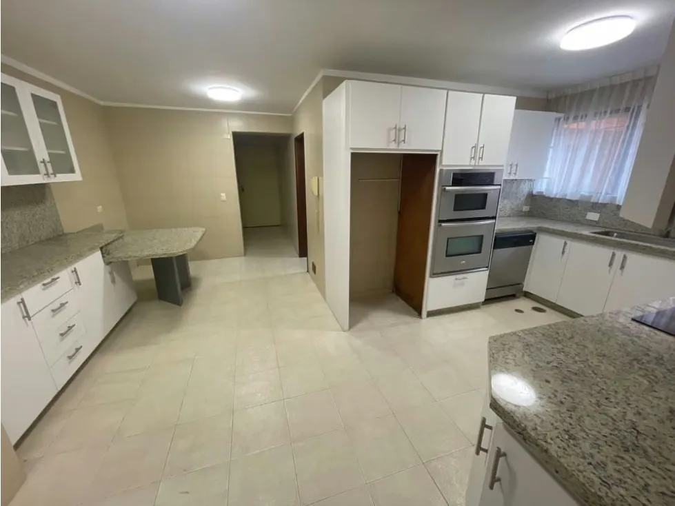 Vendo apto 350m2 5h+s/4b+s/4p Colinas de Valle Arriba 3233 - 9