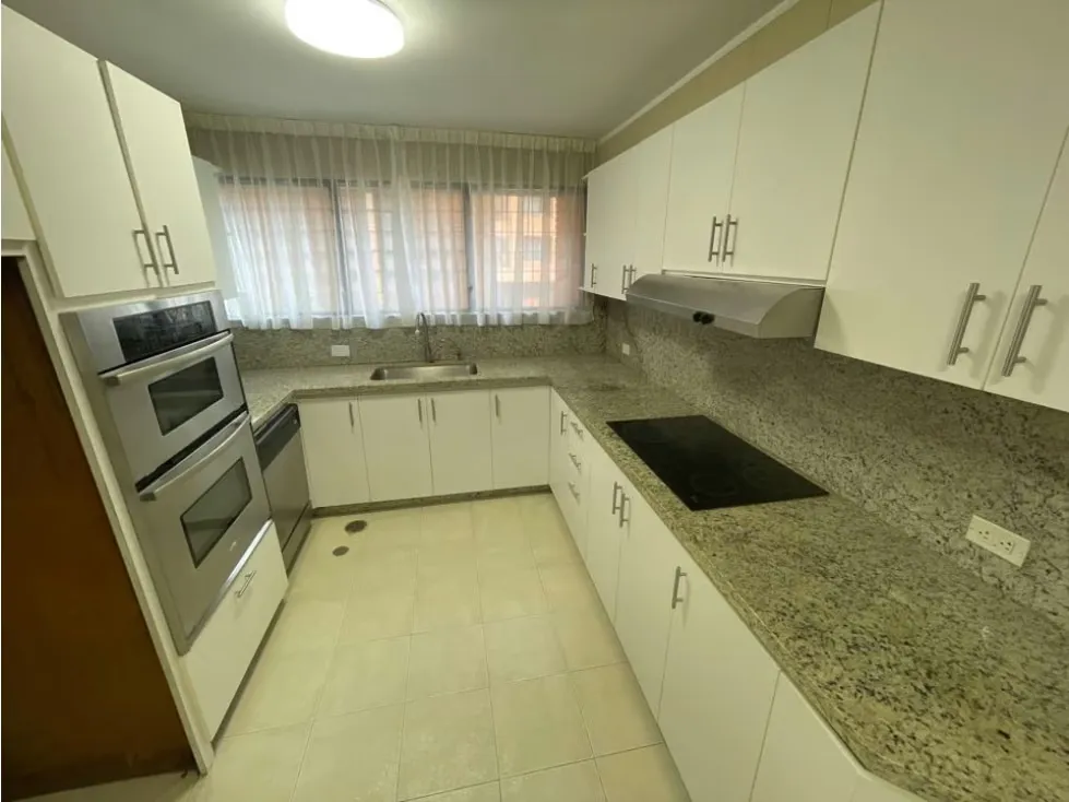 Vendo apto 350m2 5h+s/4b+s/4p Colinas de Valle Arriba 3233 - 10
