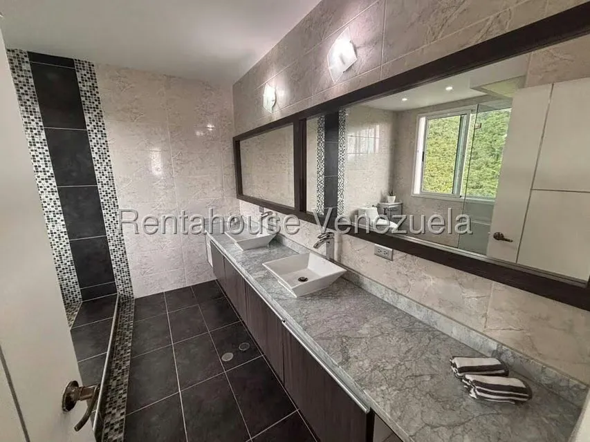 Casa (Duplex) en Venta en El Manzano, Lara - 28