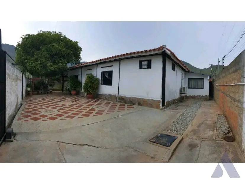 Vendo chalet 160m2 Margarita-Guacuco 4134