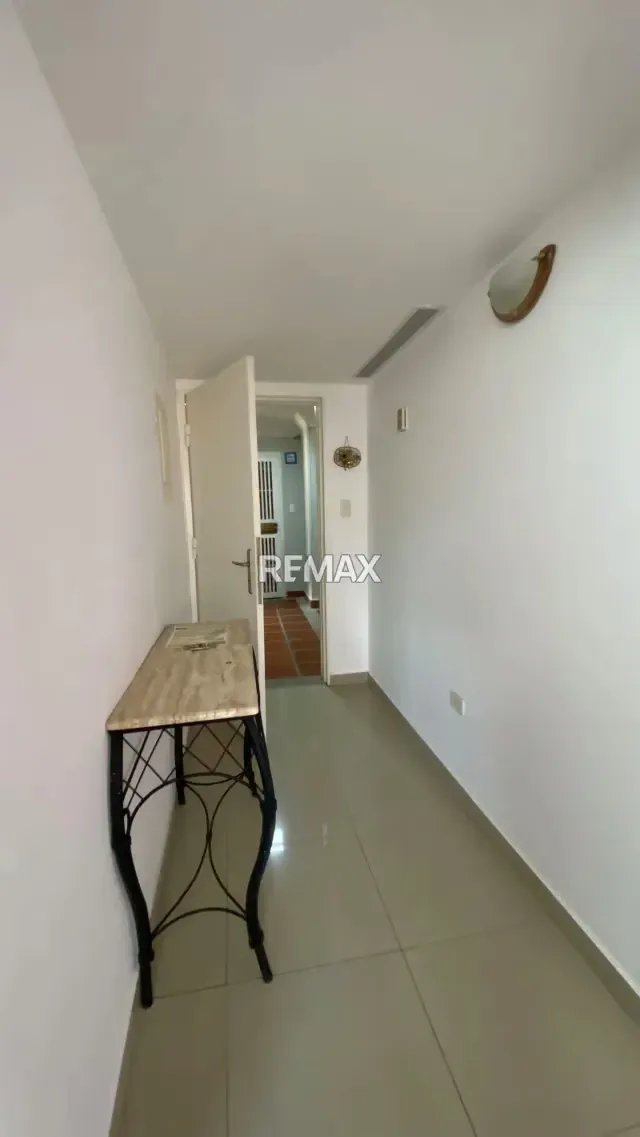 Se Alquila amplio y comodo apartamento en el CR Agua Villa Sector Pascal, Barcelona, Lecheria - 3