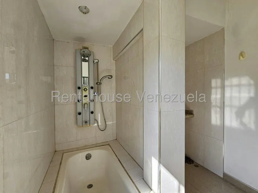 Comercial (Club Campestre) en Venta en Los Pinos, Lara - 34