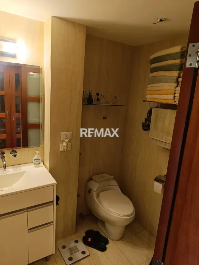 VENTA PH DUPLEX REMODELADO ESCAMPADERO 167MTS, 3H+S, 2.5B+S, 3E, MALETERO, HERMOSA VISTA AL AVILA 26-44 - 15