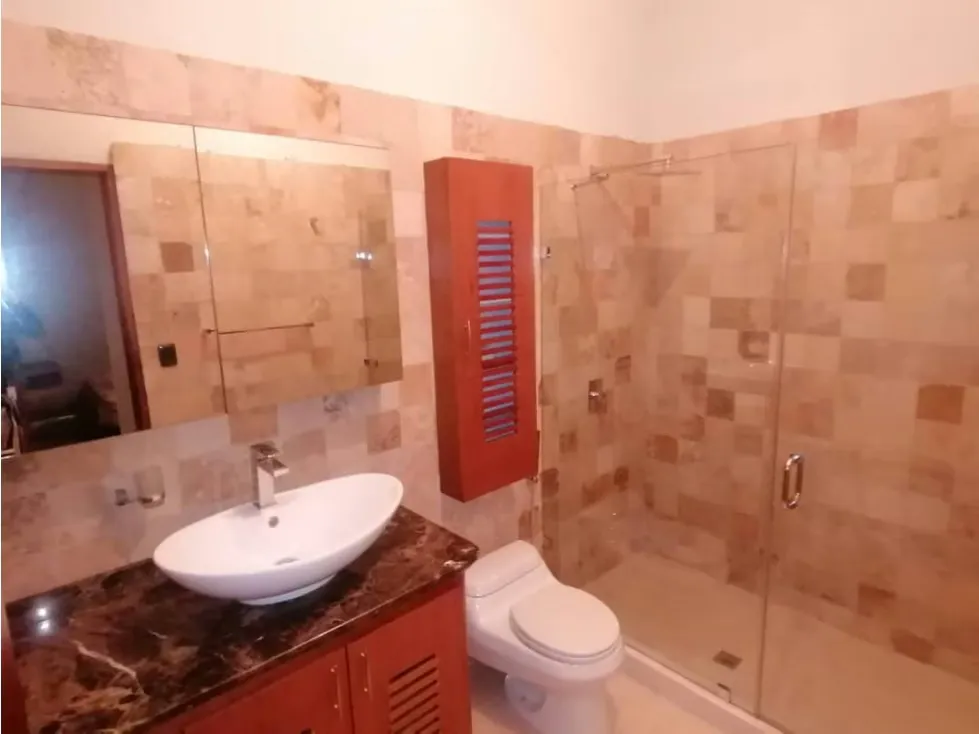 EN VENTA CASA EN LA FLORESTA 516m2 4h+s/4b+s/4p - 16