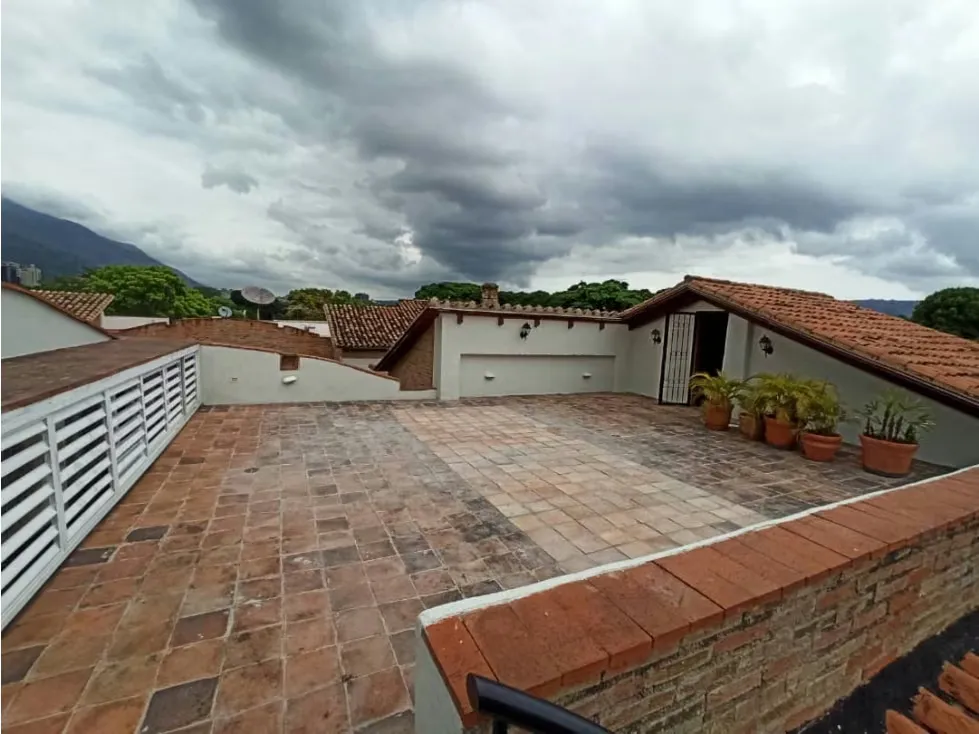 EN VENTA CASA EN LA FLORESTA 516m2 4h+s/4b+s/4p - 17