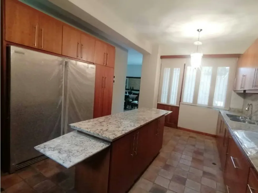 EN VENTA CASA EN LA FLORESTA 516m2 4h+s/4b+s/4p - 9