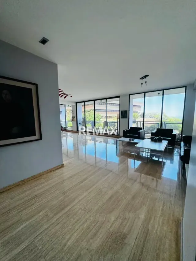 ALQUILO APARTAMENTO EN RESIDENCIAS EMPERADOR - 4