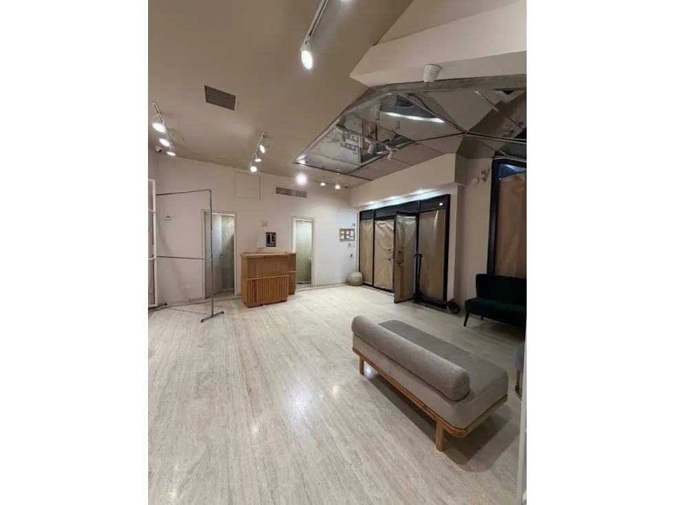 Local Comercial en Venta en el C.C San Ignacio 55 Mts2 - 13