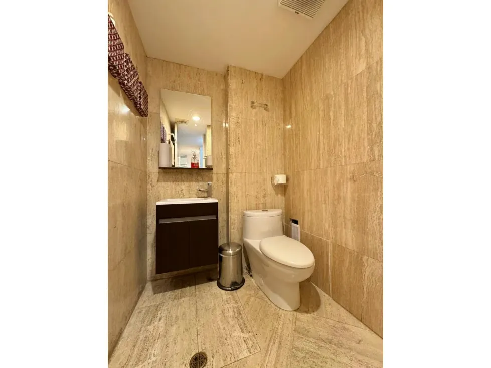 Oficina en Alquiler/Venta en el CCCT 127 m2 - 17