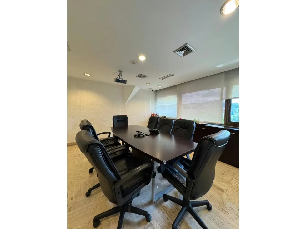 Oficina en Alquiler/Venta en el CCCT 127 m2 - 7