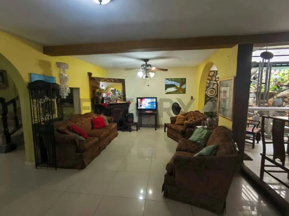 Casa en Venta Urbanizacion La Soledad - 6