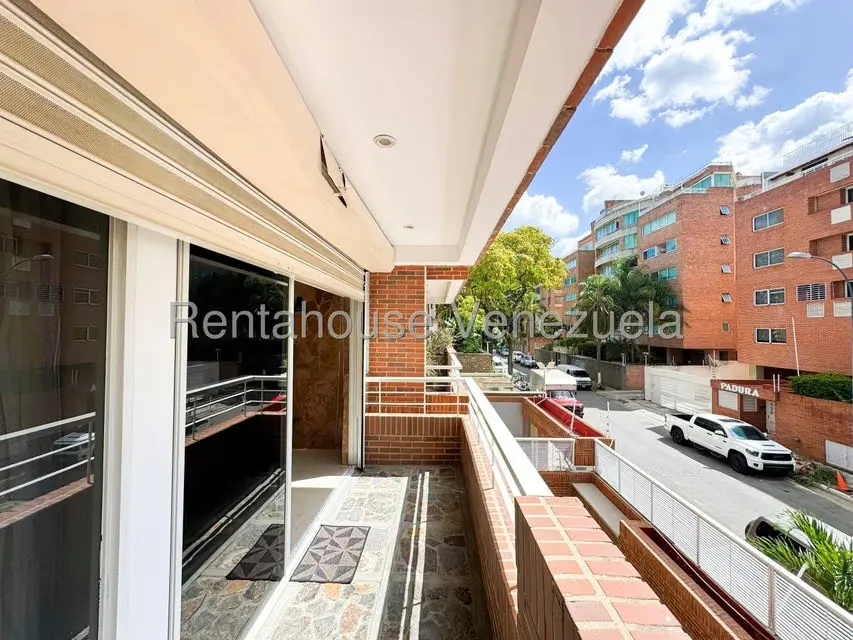 Apartamento (1 Nivel) en Alquiler en Los Naranjos de Las Mercedes, Distrito Metropolitano - 16