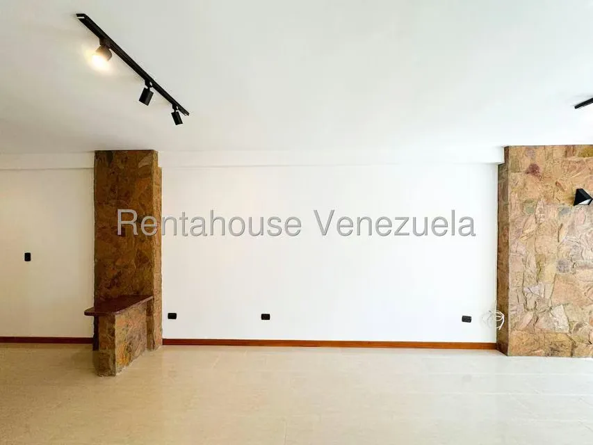 Apartamento (1 Nivel) en Alquiler en Los Naranjos de Las Mercedes, Distrito Metropolitano - 6