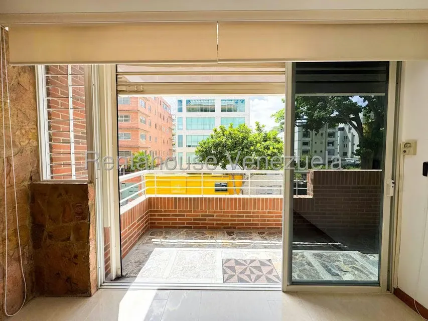 Apartamento (1 Nivel) en Alquiler en Los Naranjos de Las Mercedes, Distrito Metropolitano - 9