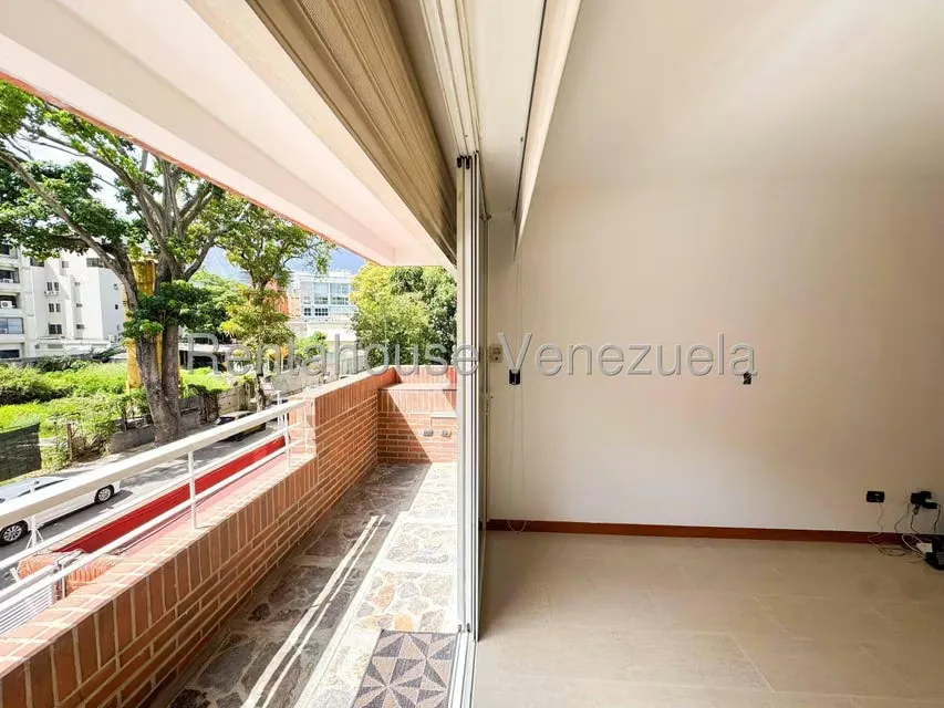 Apartamento (1 Nivel) en Alquiler en Los Naranjos de Las Mercedes, Distrito Metropolitano - 10