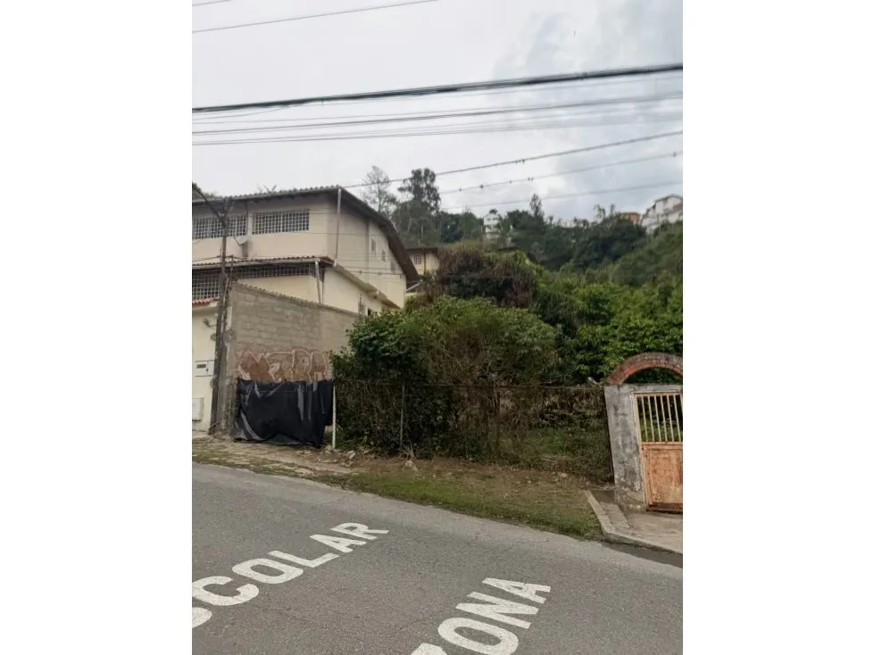 Vendo terreno en challaravito baruta