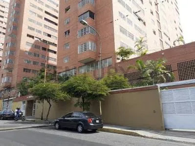En venta espacioso Apto. "Conjunto Residencial La Avileña, Mariperez, Caracas