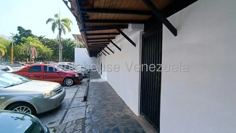Comercial (Local Comercial) en Alquiler en San Jose de Tarbes, Carabobo