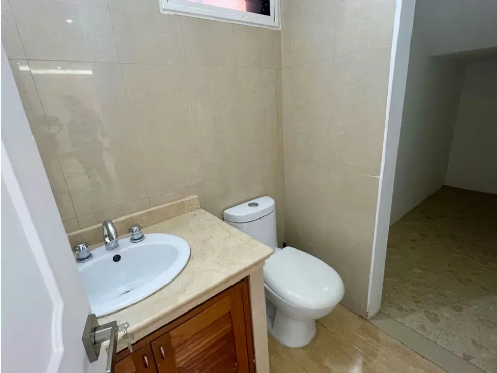 En Venta o Alquiler Apartamento PH en La Tahona, Baruta, Caracas - 3