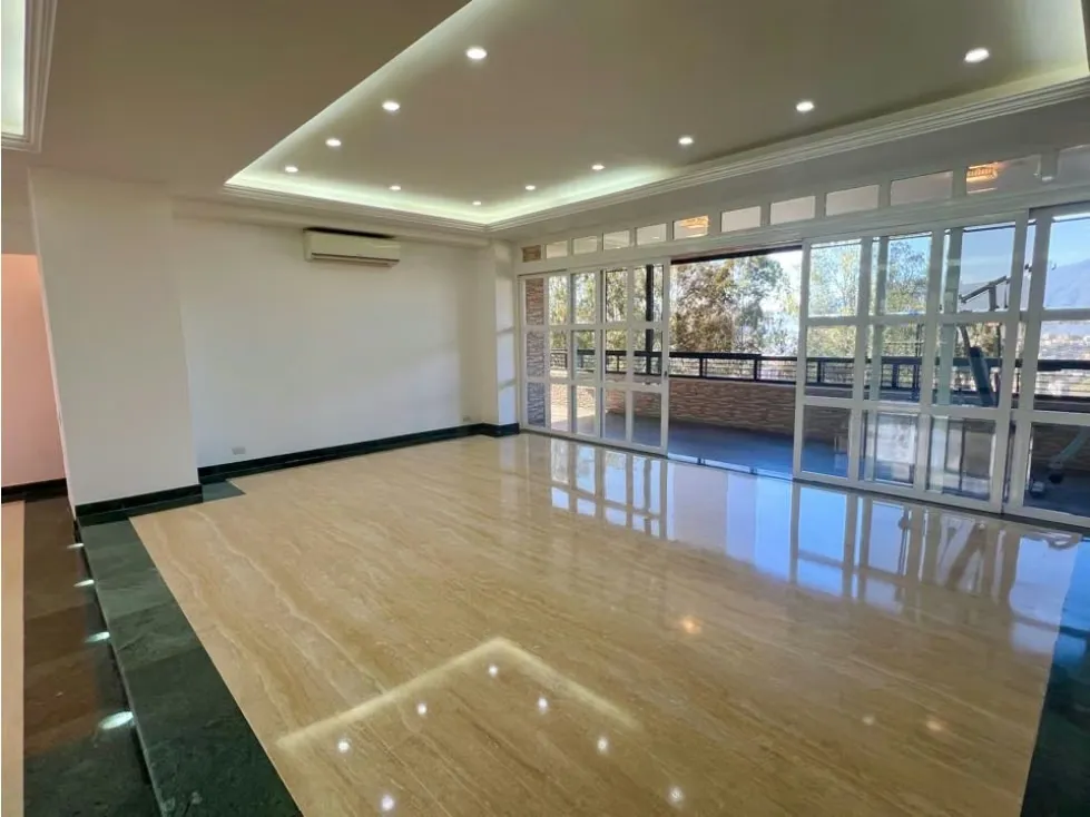 En Venta o Alquiler Apartamento PH en La Tahona, Baruta, Caracas - 6