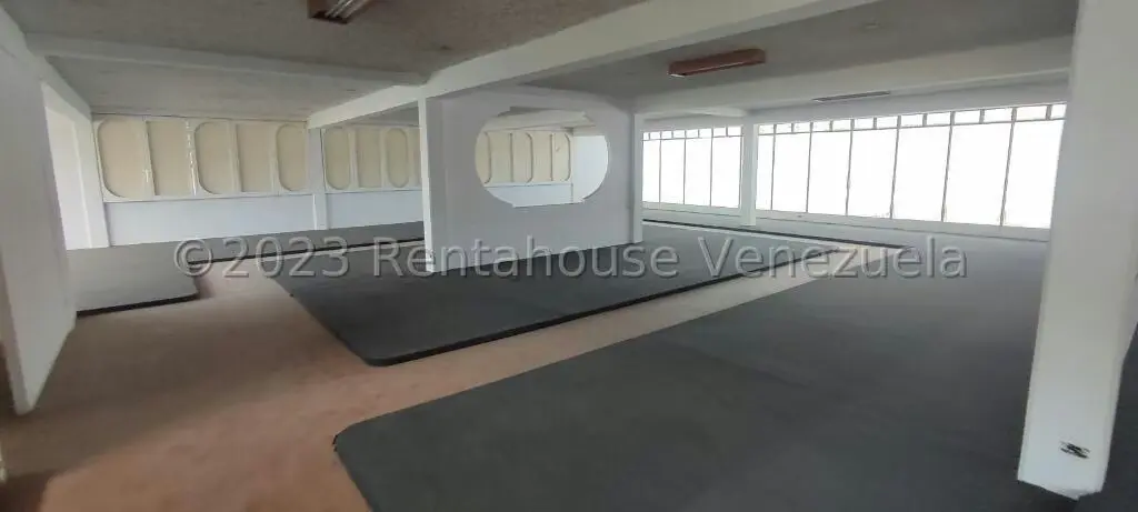 Comercial (Edificio) en Venta en Municipio Carrizal, Miranda - 14