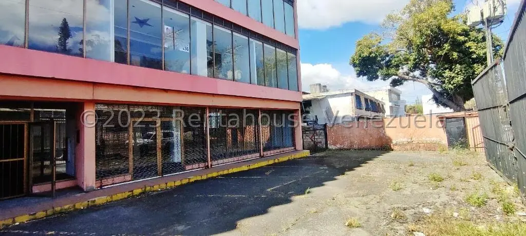 Comercial (Edificio) en Venta en Municipio Carrizal, Miranda - 5