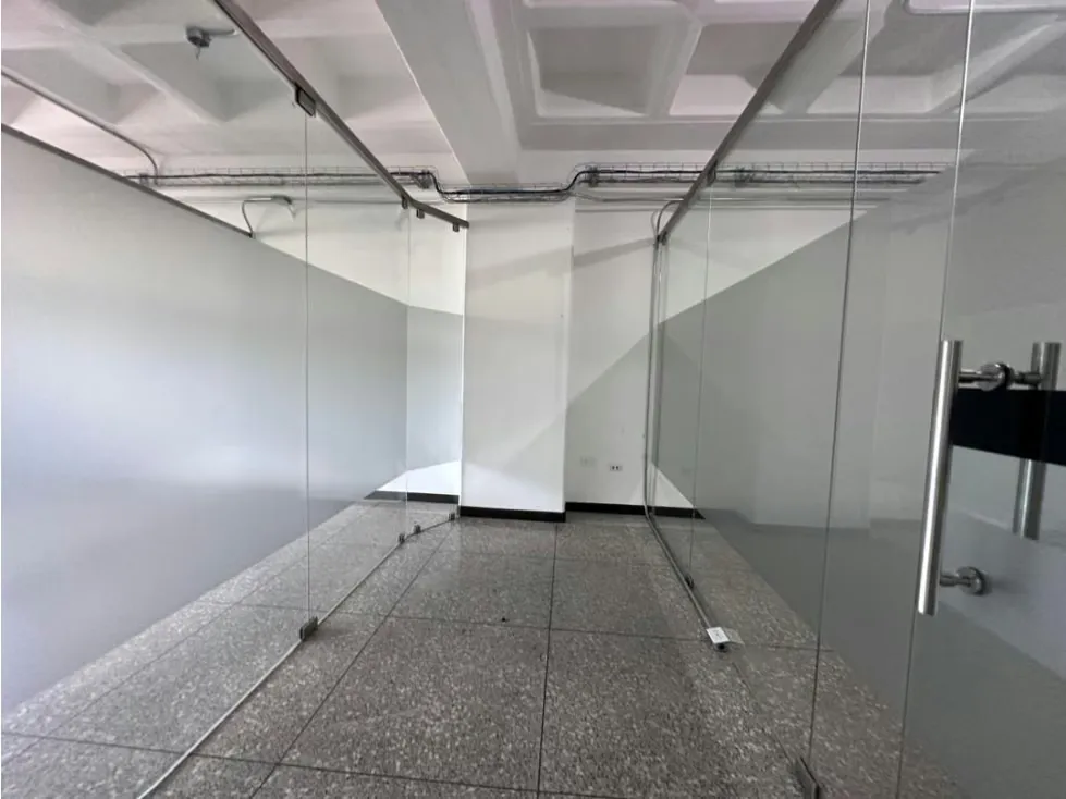 Se vende/alquila Oficina 426m² 8b/8e La Trinidad - 25