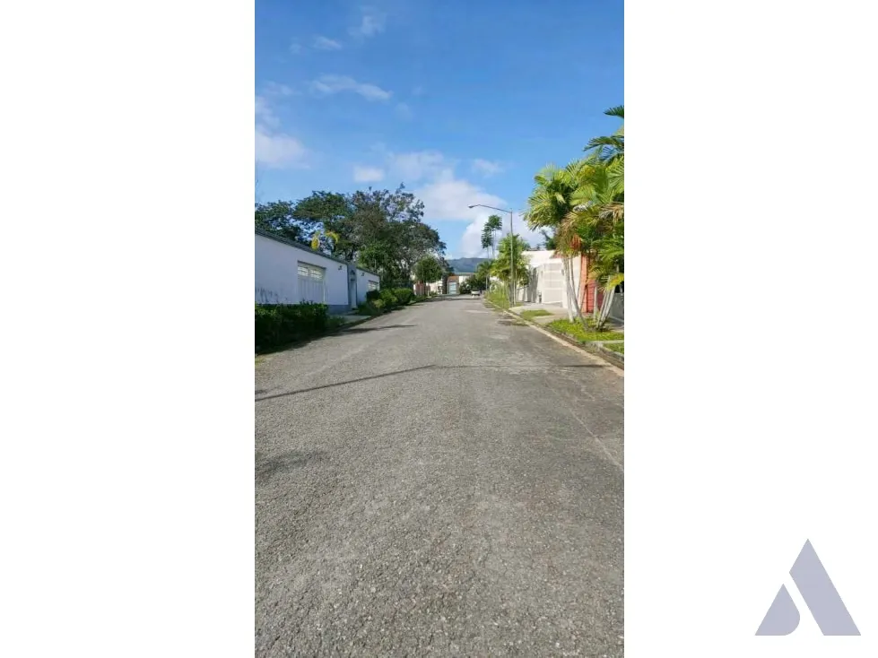 Vendo terreno 1674m2 Guataparo Country - Valencia 6113 - 3
