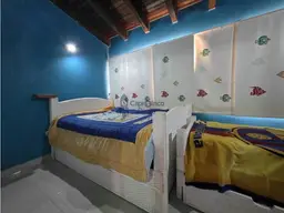 View 16
