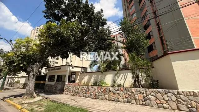 APARTAMENTO EN VENTA EN RESIDENCIAS TENNIS GARDEN