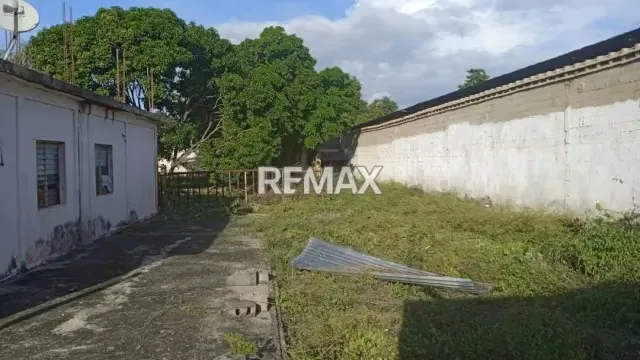 Terreno Estratégico en Barquisimeto Centro, Calle 47, entre Carreras 25 y 26 - 2
