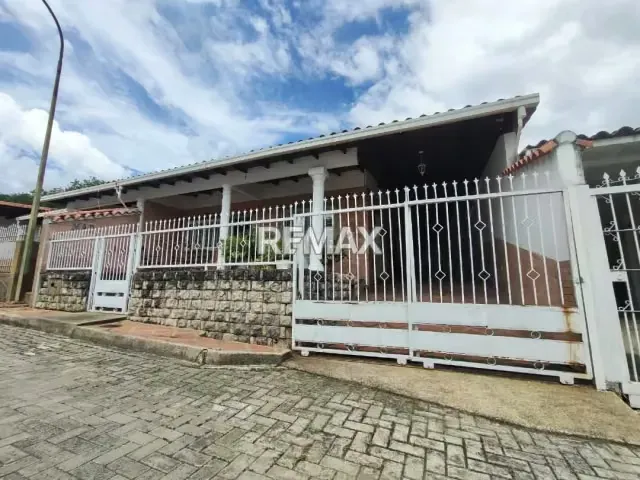 Casa en Venta Urb. Paso Real Charallave