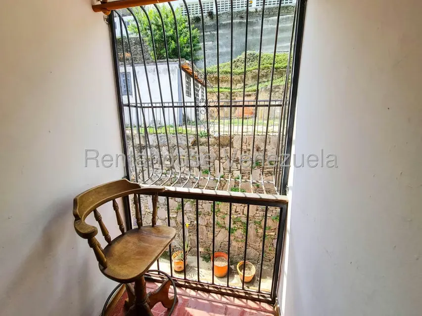 Casa (Multipes Niveles) en Venta en Prados del Este, Distrito Metropolitano - 42