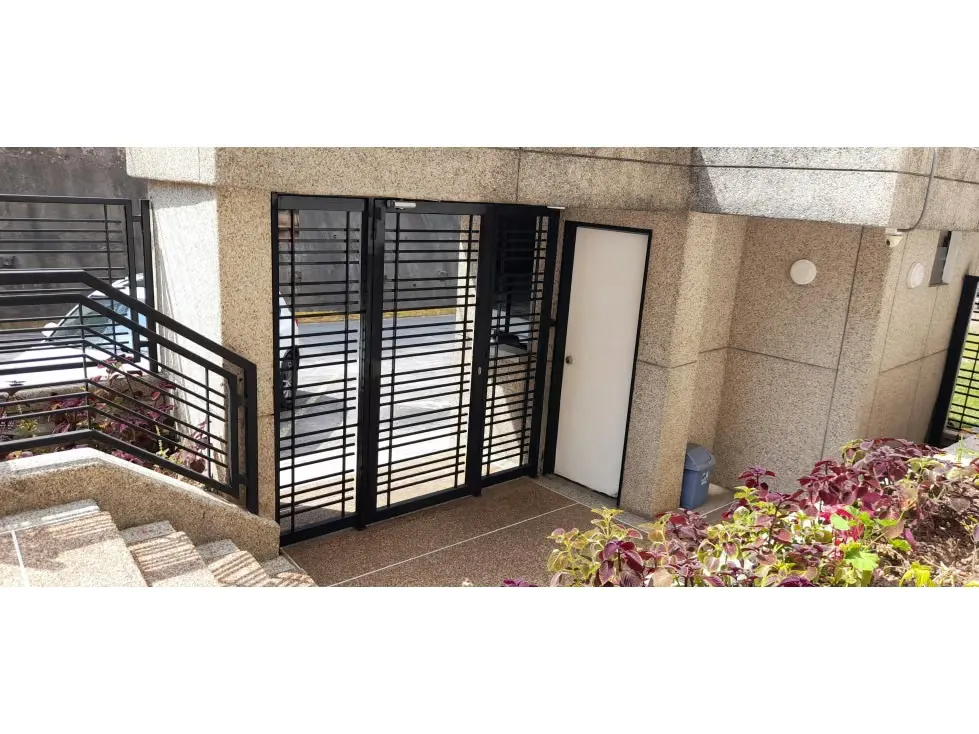 Vendo Ph duplex 249m2 Urb. Miranda 1895 - 2