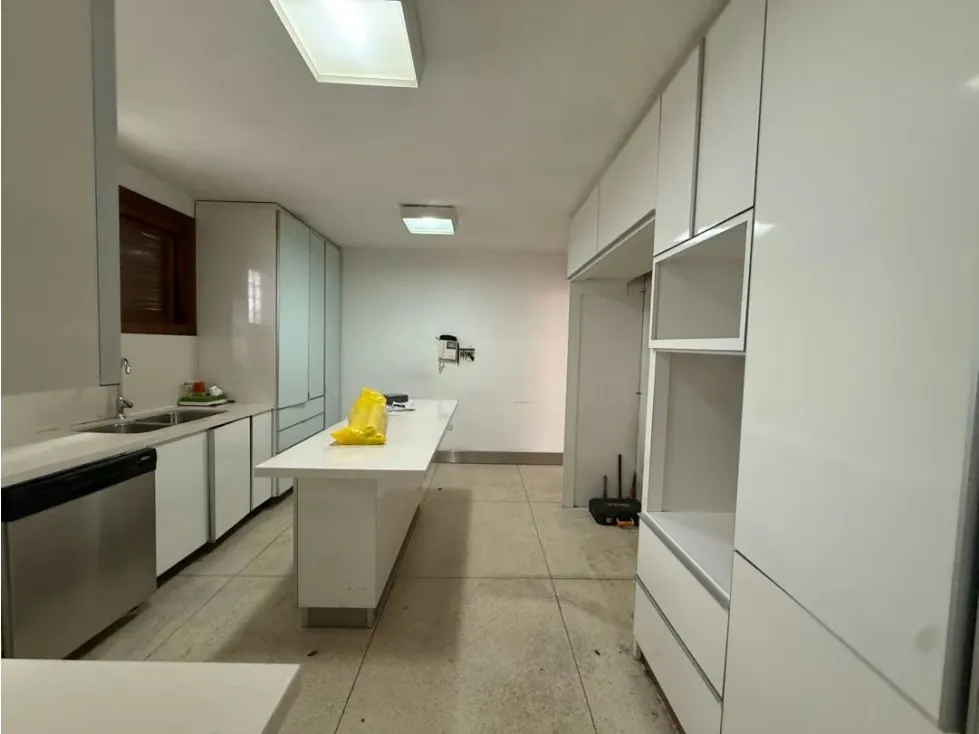 Casa en venta 530m2 4H+S/4.5B+S/3P Altamira - 8