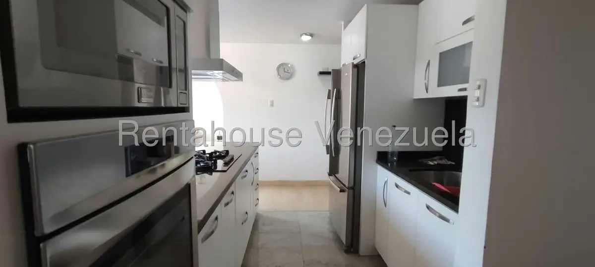 Apartamento (1 Nivel) en Alquiler en El Hatillo, Distrito Metropolitano - 12