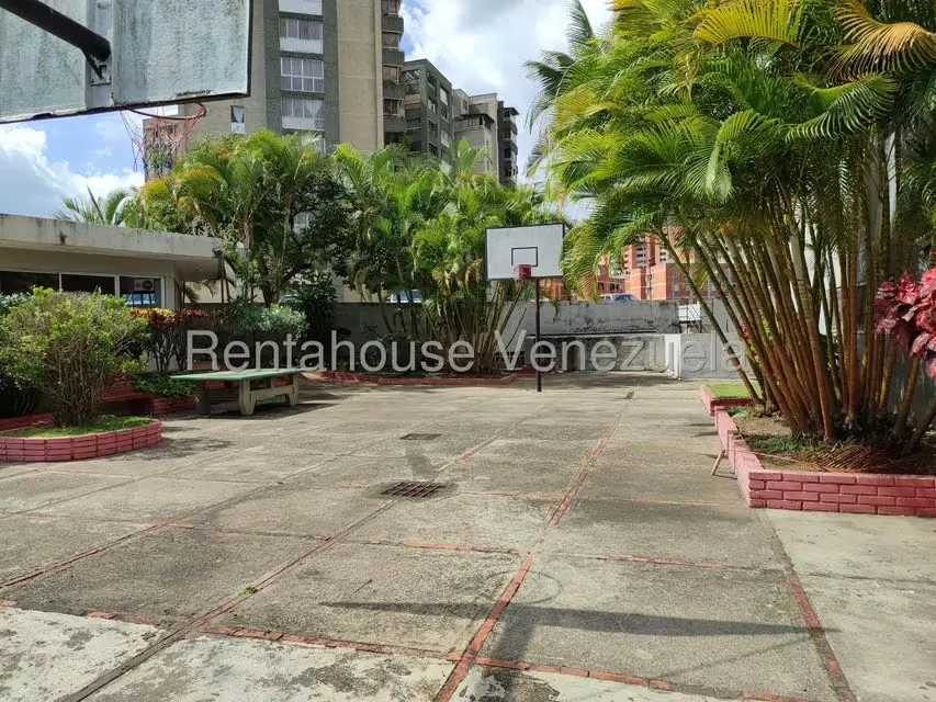 Apartamento (1 Nivel) en Alquiler en El Hatillo, Distrito Metropolitano - 38