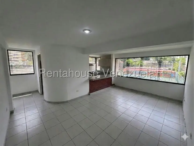 Apartamento (1 Nivel) en Alquiler en San Bernardino, Distrito Metropolitano