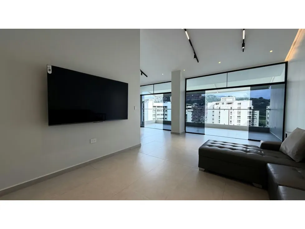 En Venta PH Santa Fe Norte 200M2, calle cerrada. 4H+3B+2PE - 7