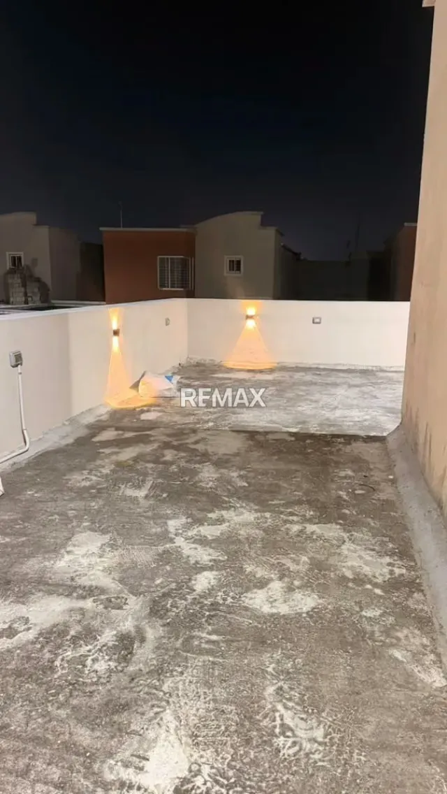 En Venta Hermosa y funcional casa en la exclusiva Urbanización Ciudad Roca - 8