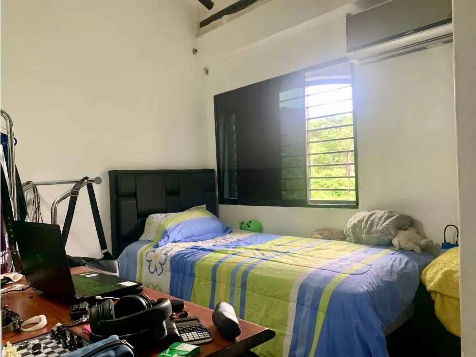 En venta townhouse en La Union, El Hatillo 577M ² 4h+5baños - 21