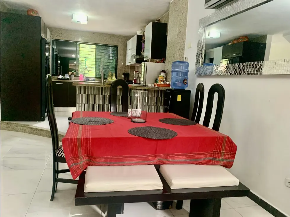 En venta townhouse en La Union, El Hatillo 577M ² 4h+5baños - 9