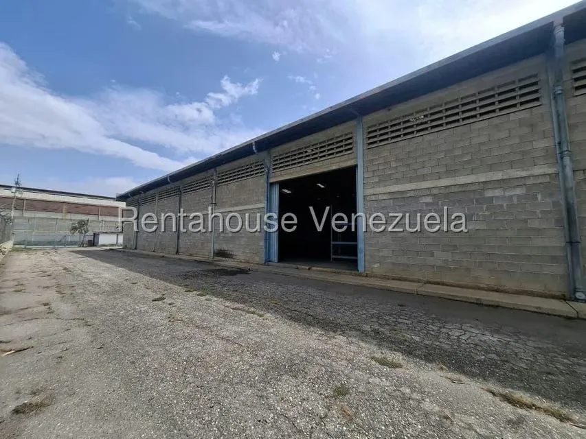 Galpon - Deposito en Alquiler en Zona Industrial 2, Lara - 24
