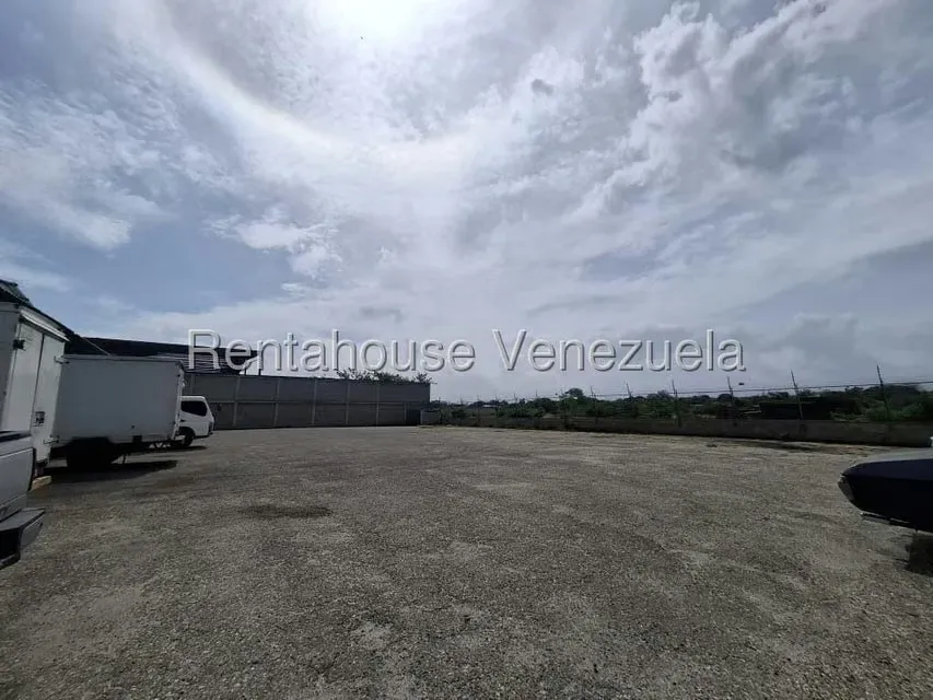 Galpon - Deposito en Alquiler en Zona Industrial 2, Lara - 29