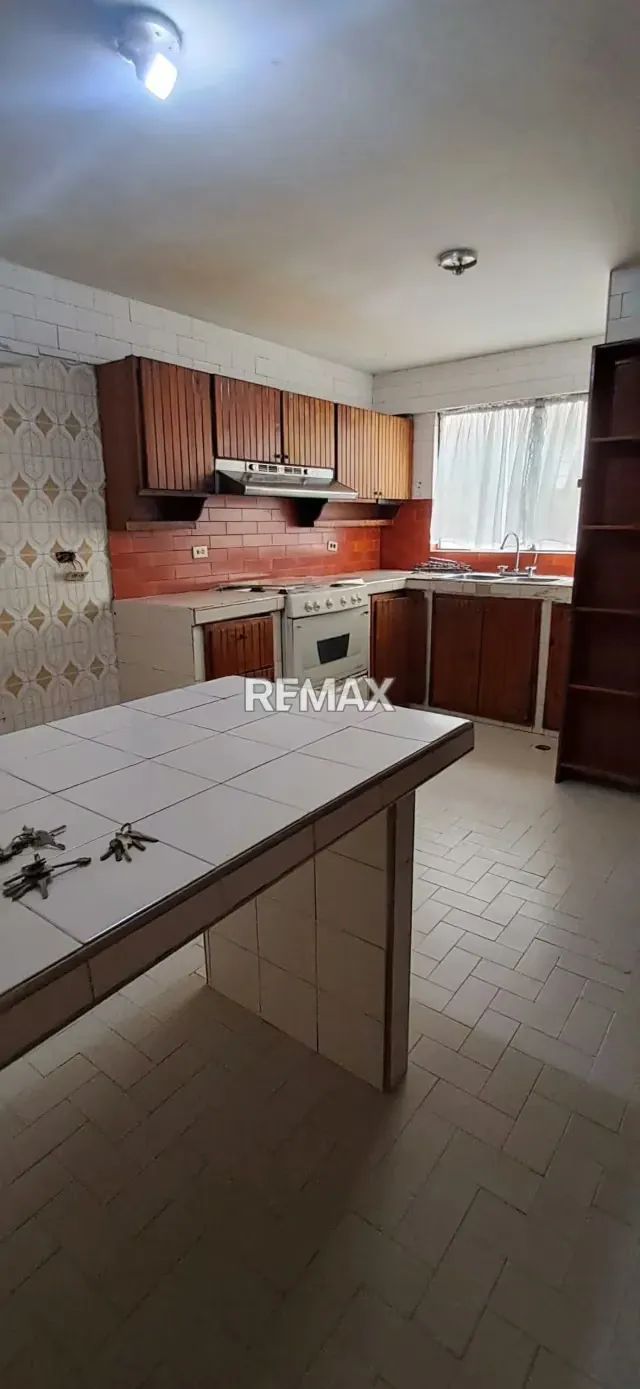 Apartamento urb prebo Res álamo amplio con balcón excelente ubicación - 3
