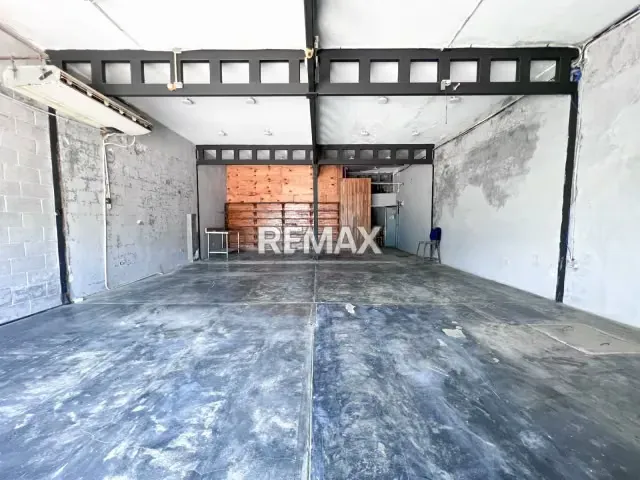 Edificio Comercial en venta en la Urbanización El Soler, Lote 1, San Francisco - 2