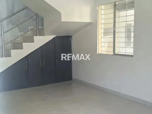 VENTA CASA TRAPICHE VILLAS III - 2