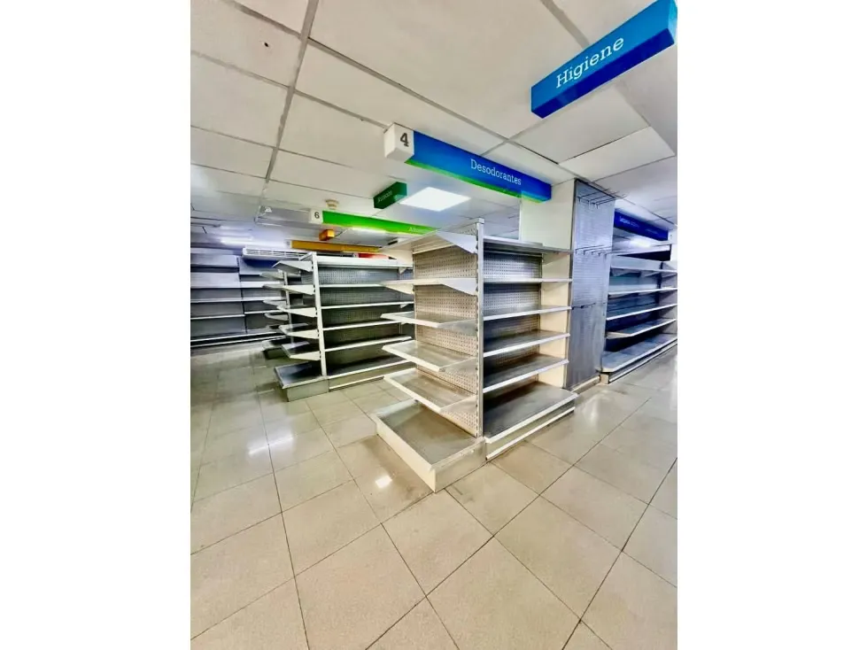 Se vende / alquila local comercial 198m2 Bello Monte - 5